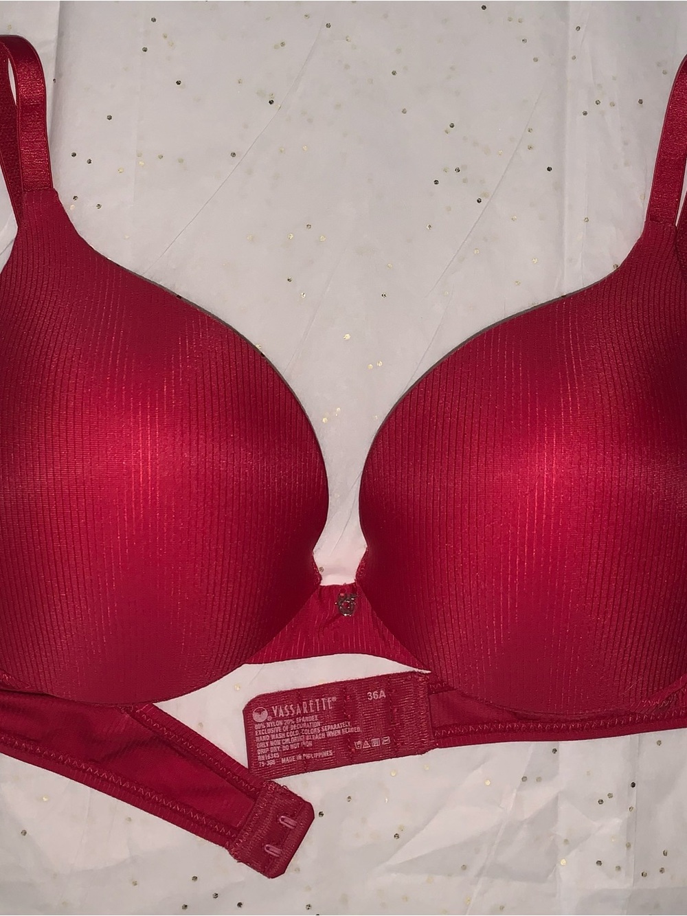 Vassarette Red Everyday Smooth T-Shirt Bra 36A New